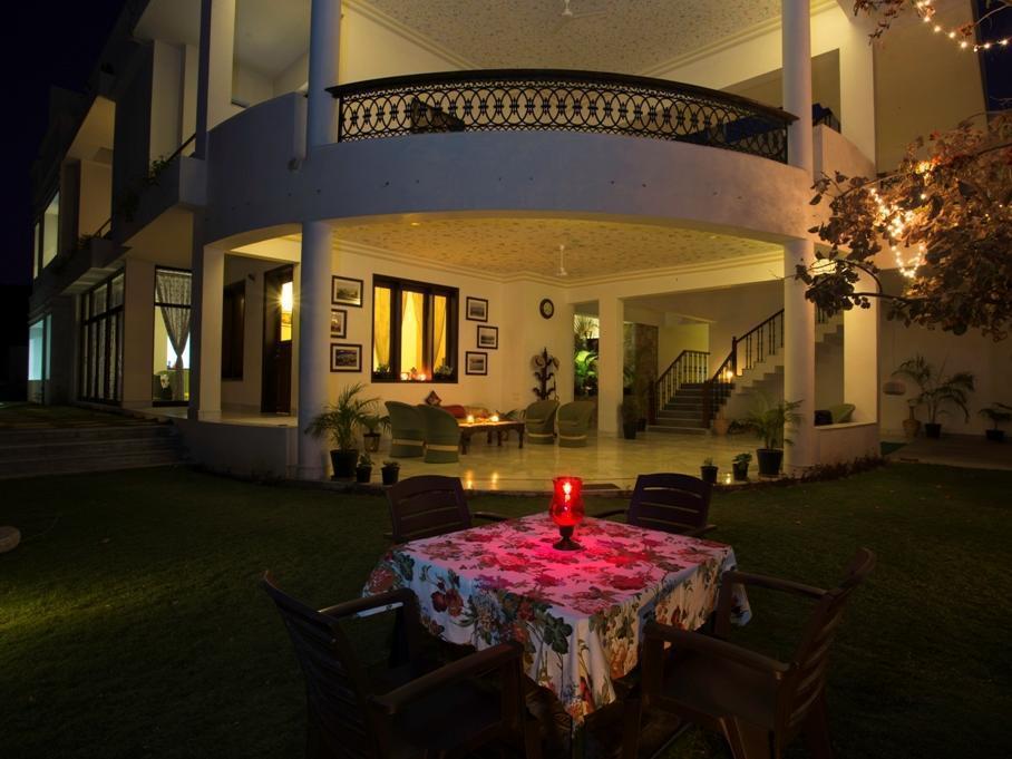 Devraj Villa Udaipur Exterior photo