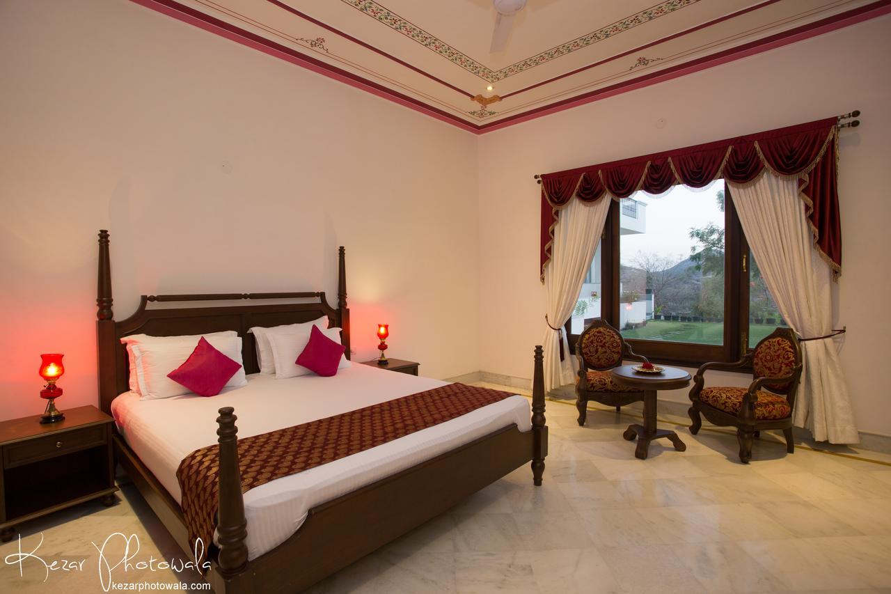 Devraj Villa Udaipur Room photo